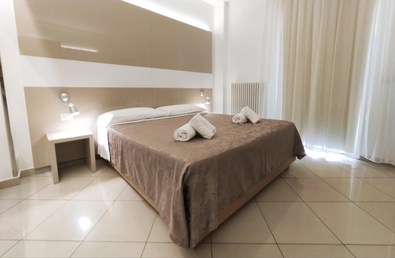 Residence Perla Rimini Ngoại thất bức ảnh