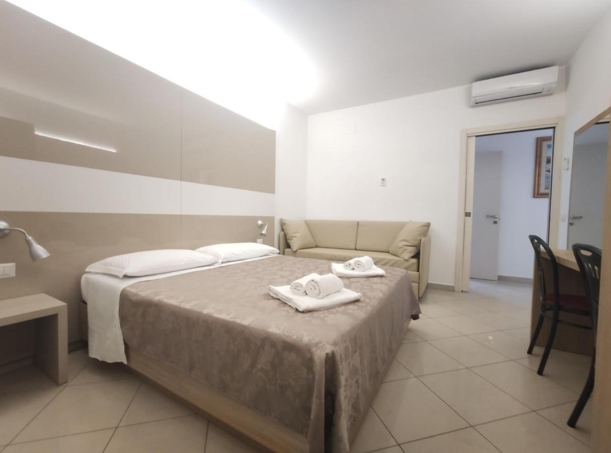 Residence Perla Rimini Ngoại thất bức ảnh